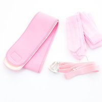 ピンクの伊達締め、腰紐、コーリングベルトと帯上げ（着付け小物）の写真