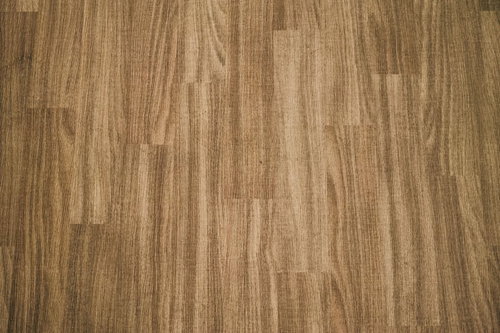 フローリング調のクッションフロア（木目テクスチャー）