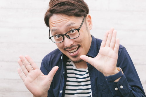 「やぁ！キッズのみんなこんにちは！」と挨拶する人気者