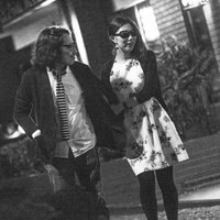 深夜、女性の自宅マンションから出てきた芸能人の写真