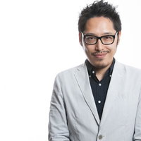 「御社に今日はいいお話が・・・」と自信満々の営業の写真