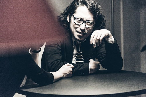 過去の武勇伝を語りだす男性（５度目）