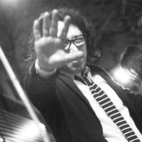 明日の紙面を飾るスクープの写真