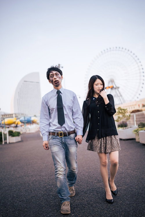 【ゾンビ注意】感染させるタイミングを失ってしまい途方に暮れる腐乱系男子