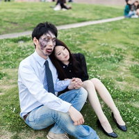 死後やっと手に入れた幸せに呆然とする腐乱系男子の写真