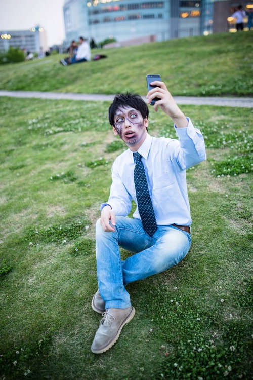 【ゾンビ注意】#腐乱系男子自撮り部