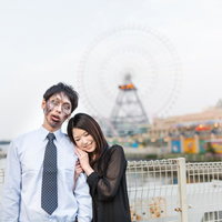 美人と寄りそう腐ってもリア充の写真