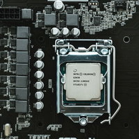 自作PCアクセラレーション・ブーストのマザーボードとCPUの写真