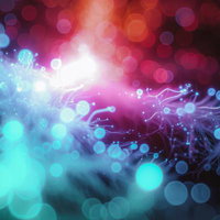 光の中から生命らしい何かが誕生する瞬間、エネルギーが放射状に拡散の写真