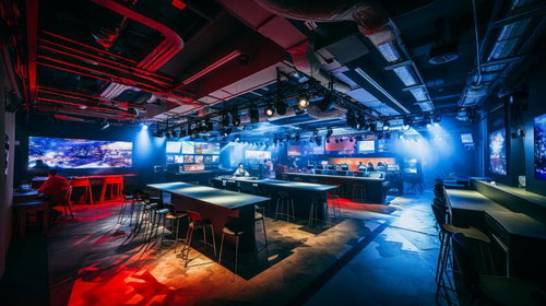 ゲーマー向けパブリックビューイングカフェ