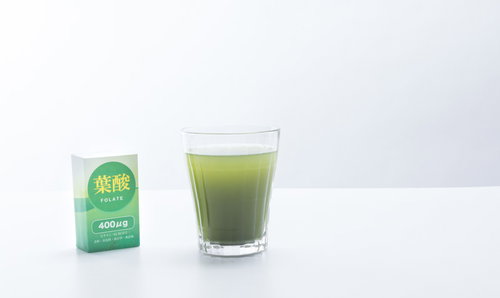青汁と葉酸サプリメントで毎日の栄養補給をサポート