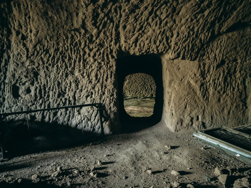 硫黄島南側の戦車壕または魚雷整備壕を繋ぐ通路