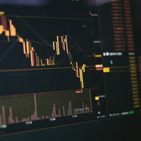 ビットコインのトレードチャートとローソク足の写真