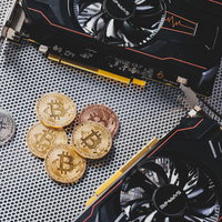 グラフィックボードで行うマイニングで得たビットコインの写真