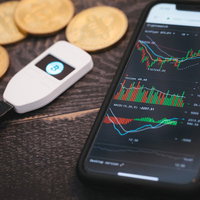ハードウェアウォレットで資産管理するビットコインの写真