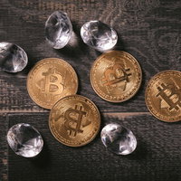 ハードフォークで分裂したビットコインダイヤモンドの金貨の写真