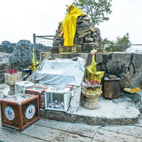 カンボジア遺跡群の古代クメール神殿建築の写真