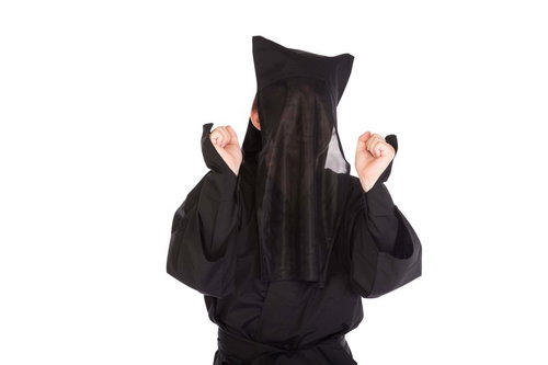 おいしくな～れ♪おいしくな～れ♪と応援する黒衣の黒子