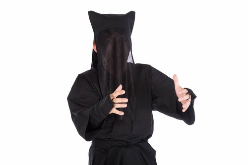 あ～惜しいんだけどなぁ。もうちょっとこうキュッとしてたらなぁ～（ろくろ回し）