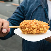 サクサクカリカリのチーズドッグを買いましたの写真