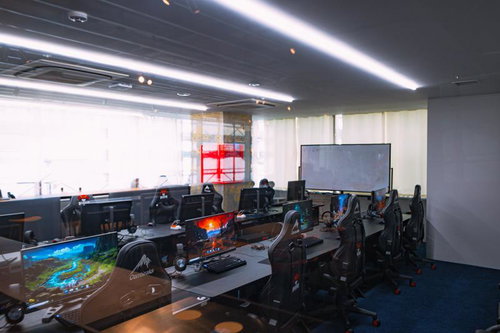 ハイスペックのPCが完備されているスタディルーム