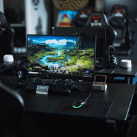 ストラテジーゲームをプレイするゲーミングPC環境の写真