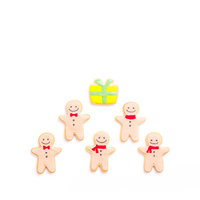 みんなからの贈り物、黄緑のプレゼントボックスとアイシングクッキーの写真