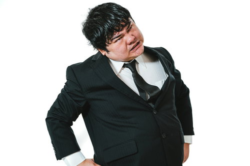 ほぼイキかけました！スーツ姿の会社員が激おこで怒る男性