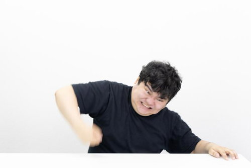 断食二日目で限界に達し、無を食べ始めた