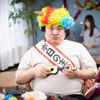 本日の主役「雷様」がウクレレ持ってご登場の写真