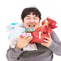 SNSで誕生日の告知したらギフト沢山届きました系の写真