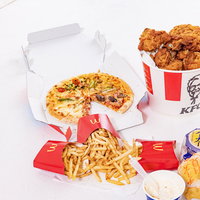 パーティー用の食べ物を買っておきました（KFC・マック・ピザ）の写真