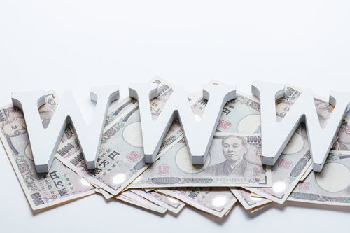 儲かりすぎて草｜WWWと札束が散らばるネットビジネス