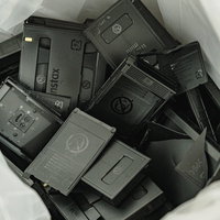 使い捨てられたinstaxのフィルムカートリッジの写真