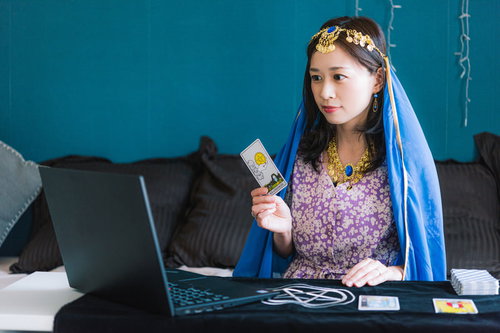 オンラインタロット占い（ペンタクルのA）