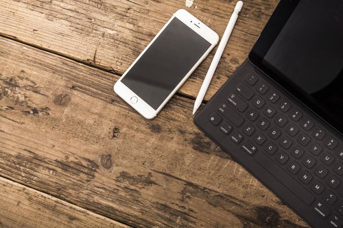 スマートフォンとタブレットのある生活