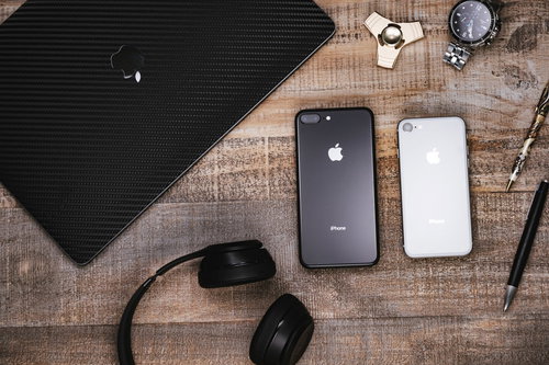 出かける時に最低限持っていくガジェット