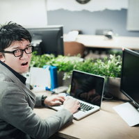 先輩への質問の返答が、全部「ググレカス」の写真