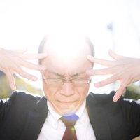 くらえっハゲフラッシュ！の写真