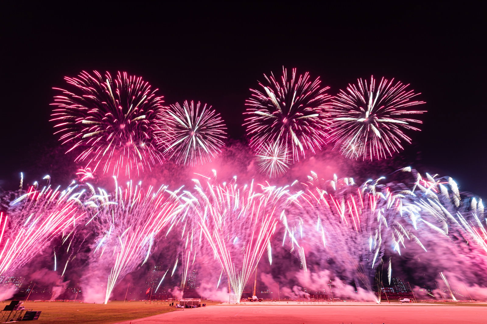 Consecutive Fireworks Display (Edogawa Fireworks Festival) Free Stock ...