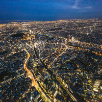 東京都心の夜景（ヘリコプターから空撮）の写真