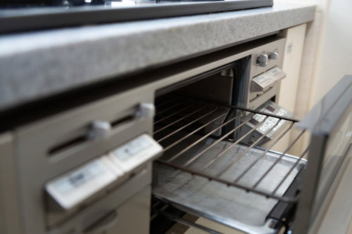 ビルトインガスコンロのグリルが開いた状態