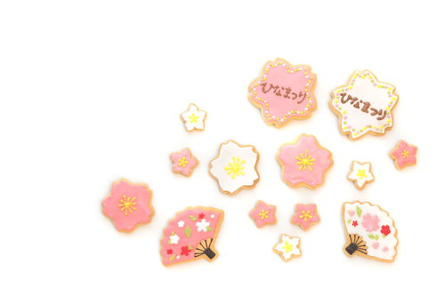 ひなまつりの梅の花と扇子のアイシングクッキー