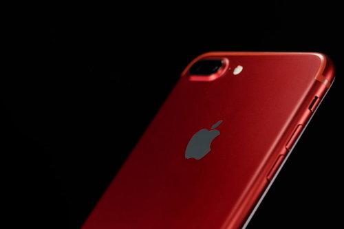 ごりぱくの真っ赤なボディのスマートフォン