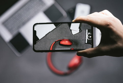 iPhone X の5.8型有機ELパネルを使った撮影