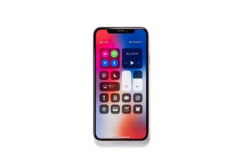 iPhone X のコントロールセンター画面