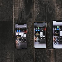 iPhone XS・XR・XS Maxのディスプレイ比較の写真