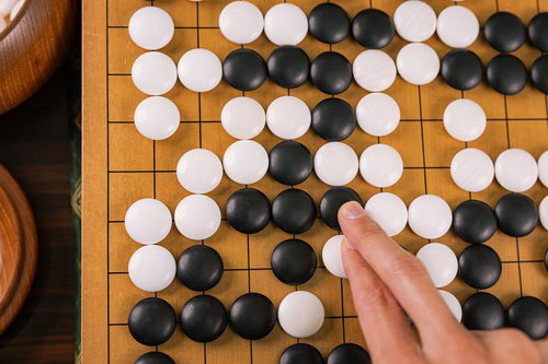 アタリを自ら作り出す一手、指を止められない瞬間