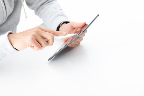 Apple Pencilでタブレットに絵を描く