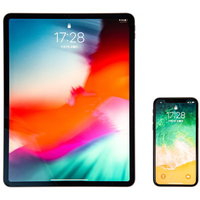 12.9インチ iPad Pro 2018とiPhone Xの画面サイズ比較の写真